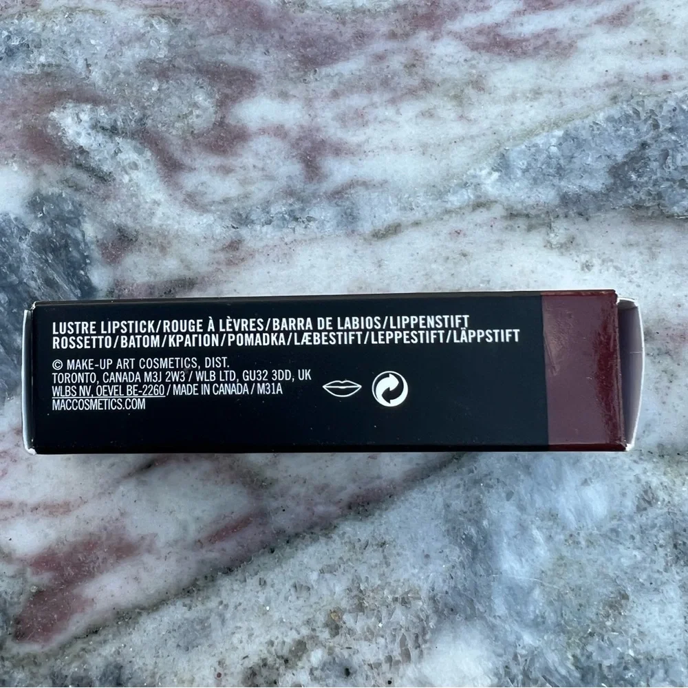 MAC LIPSTICK NIB